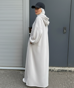 عباية العمرة بغطاء للرأس لون أبيض مقاس XL