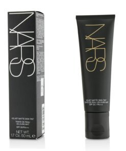 نارس - صبغة بشرة مخملية غير لامعة SPF 30 PA