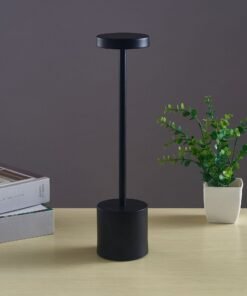 مصباح Led يعمل باللمس لغرفة النوم على شكل حرف I إسكندنافي